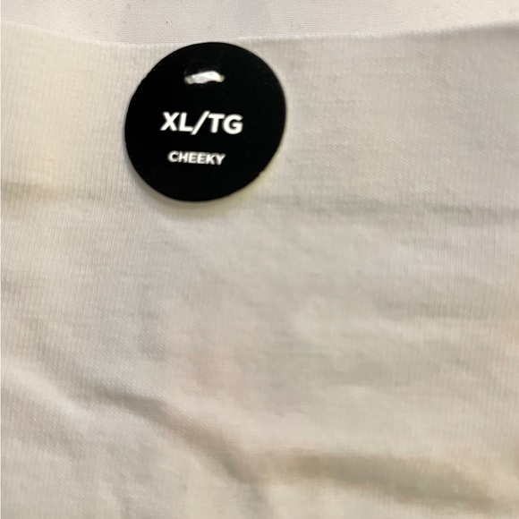 Sz XL La vie en rose cheeky underwear NWT white - Picture 3 of 4